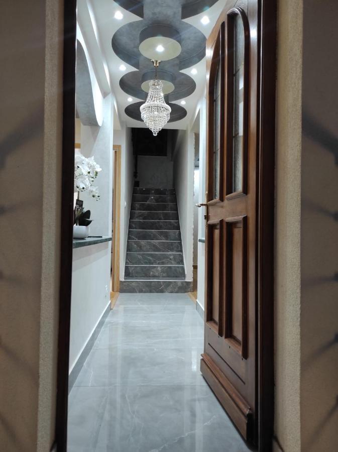 Maison Elegante Et Spacieuse Écouen Exterior foto